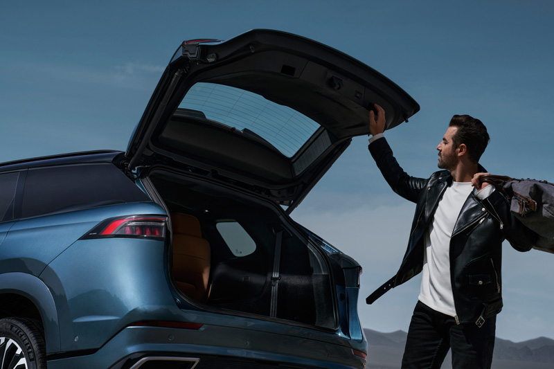 لوکانو L8 اهواز